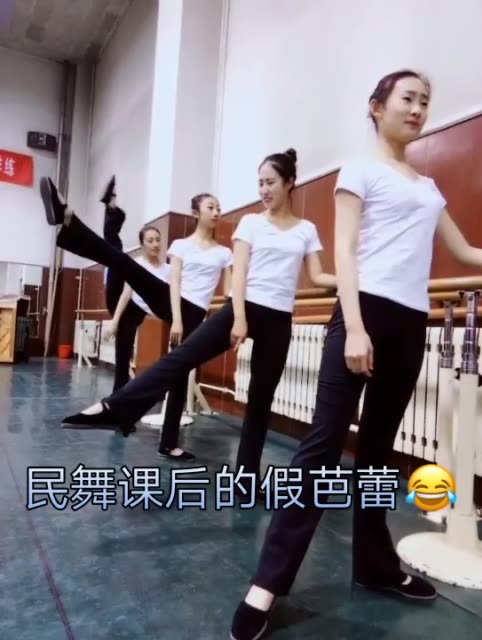 美女啪啪美女蛇妖吃人